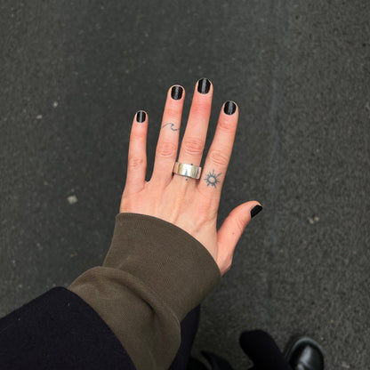 Simple w./ hidden rose 016 - new