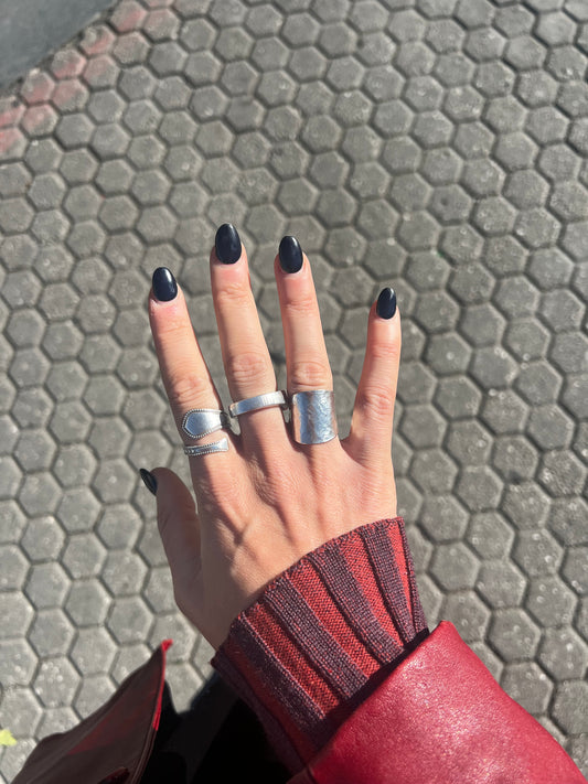 Come make a spoonring with strangers