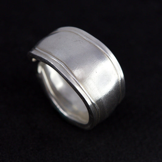 Simple wavy band 015 - new